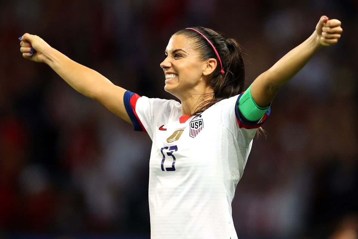 Alex Morgan Gives Birth To Girl 3 Days Before Mother's Day - 24 Flix